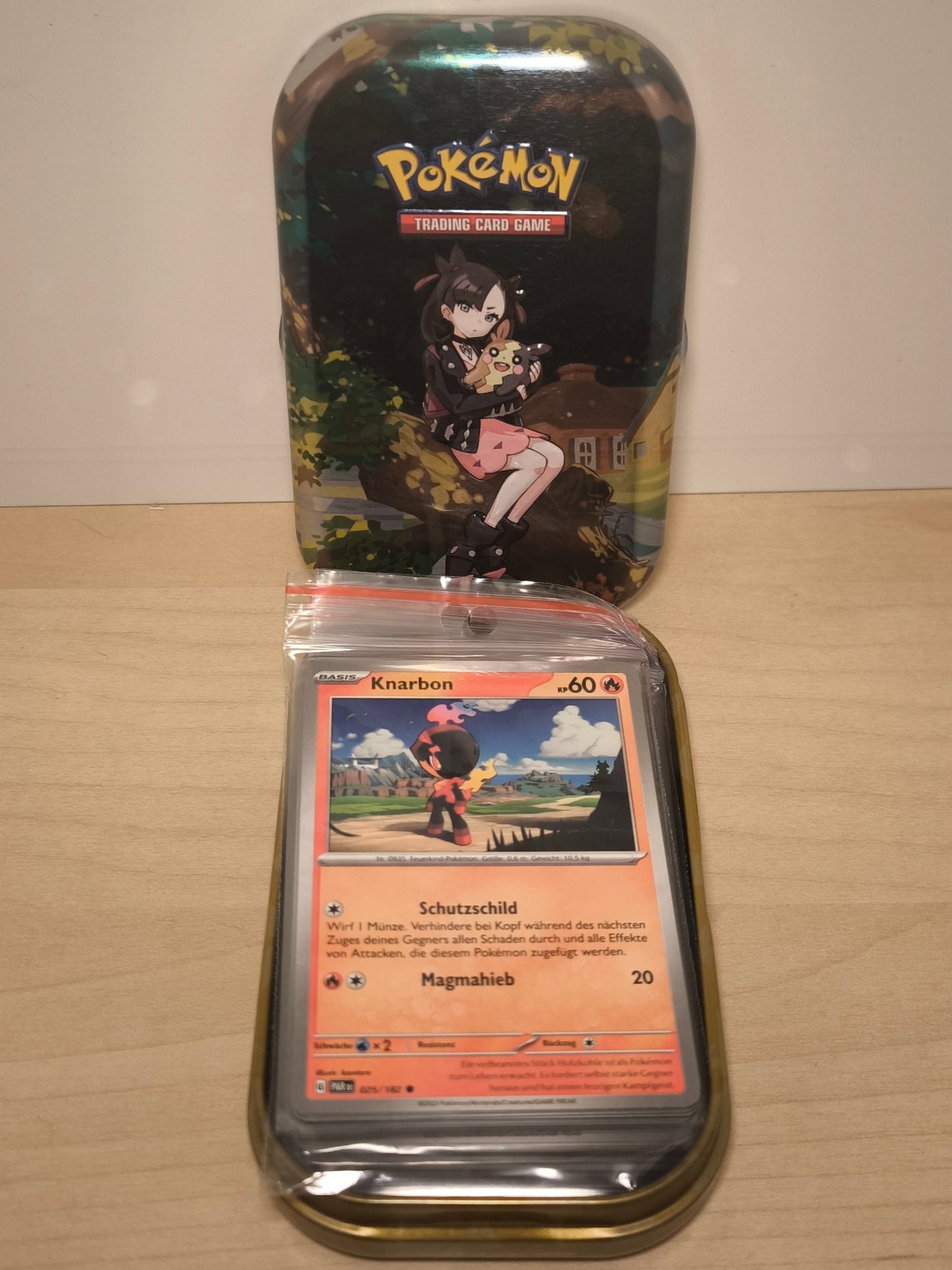 50 Pokémon Karten Mini Tin Set "Mary & Morpeko"